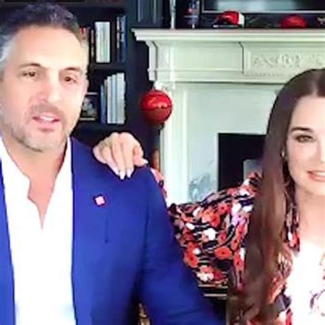 Kyle Richards Shares Details on "Ultimate Girls Trip"