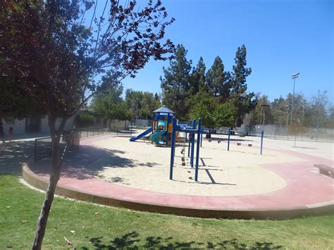 Los Angeles Park Reviews: North Hollywood Park