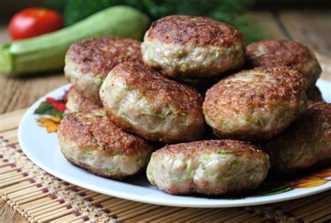 Делаю котлеты из "котлетного мяса", так многие раньше готовили в СССР ...