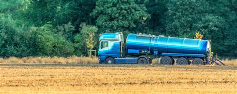 Gülletransport: Clevere Erfindung vermeidet Leerfahrten mit LKW ...