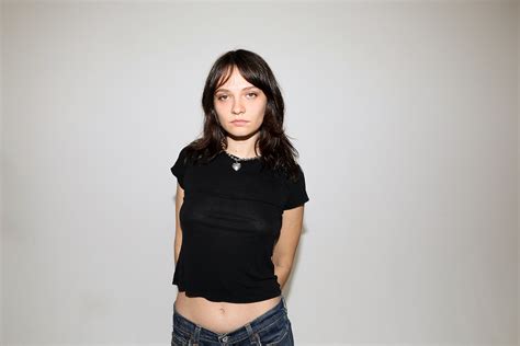 Cherry Glazerr announce new album, share "Soft Like a Flower"