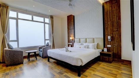 Deluxe Room | Accommodation Near Bhaichung Stadium