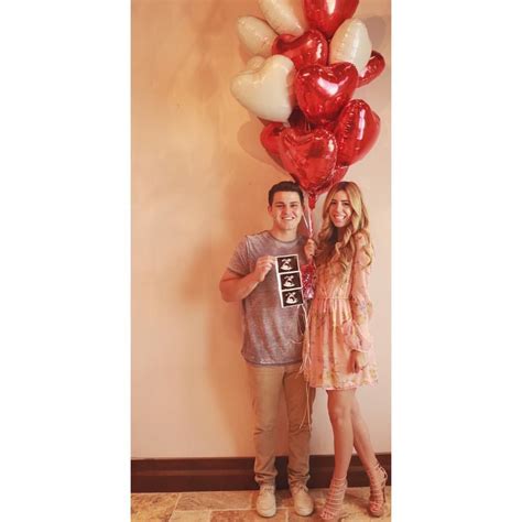 Valentine’s Day Pregnancy Announcement | Cute pregnancy announcement ...