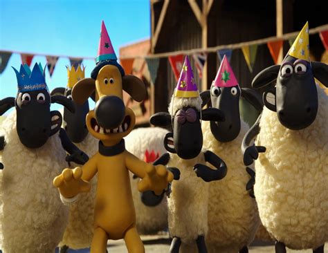 Buy Shaun the Sheep Happy Birthday Hat Edible Cake Topper Image ...