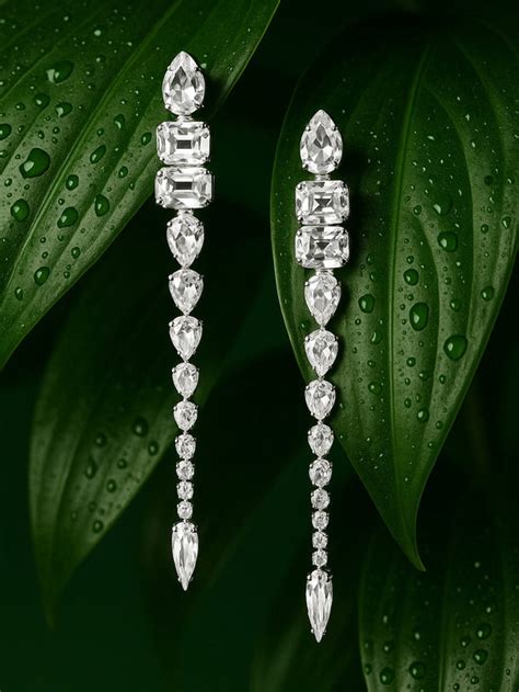 Elegant Affair Crystal Danglers – Rubans