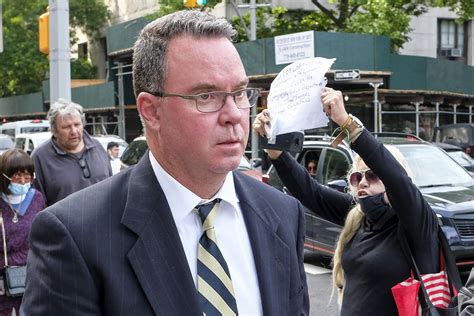 Border wall fundraiser fraudster sentenced to 63 months in prison ...