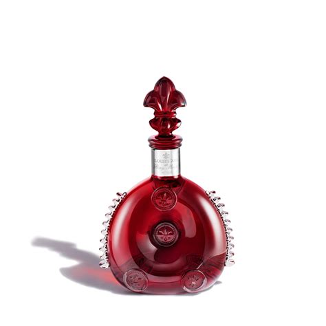 The Classic Decanter End of Year 2024 LOUIS XIII Cognac - Official website