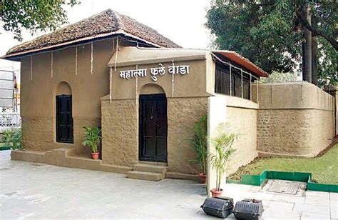 Pune: PMPML to ply special buses on occasion of Mahatma Phule’s birth ...