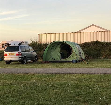 THE VIEW AT WATERGATE BAY (Porth) - Campground Reviews & Photos ...
