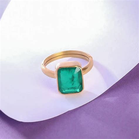 SILVER 92.5 green sparkling RING – Unniyarcha
