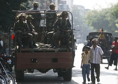 印度孟买恐怖袭击：反恐司令和遭遇战专家均战死_资讯_凤凰网