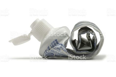 Used Toothpaste Tube 的图像结果