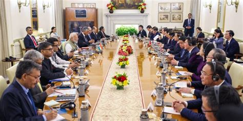 India and Vietnam PMs Reaffirm Defence Ties, Call for Peaceful ...