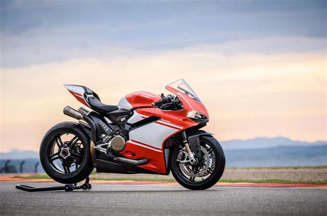 All you need to know about the Ducati 1299 Panigale R Final Edition ...