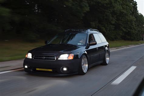 My old 2000 Subaru Outback with 295k ! : r/subaru