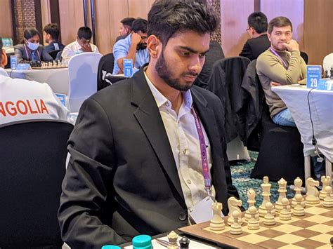 Chessable Sunway Sitges Open R4: Aditya Samant sensational against ...