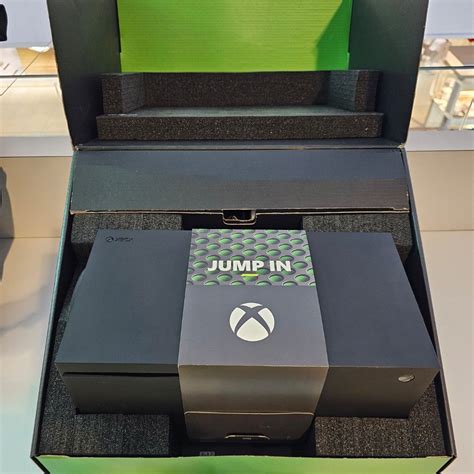 Xbox Series X 1TB, Video Gaming, Video Game Consoles, Xbox on Carousell
