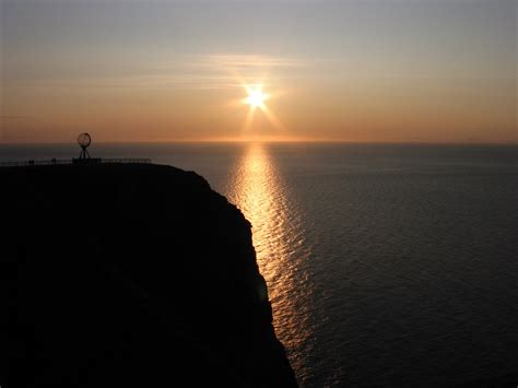 15 Cool Facts About Norway: Land Of Midnight Sun - OhMyFacts