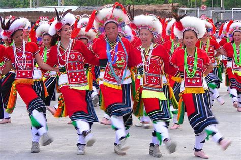 走不出世界的中國原住民，在世界漂流的台灣少數民族 | New Bloom Magazine