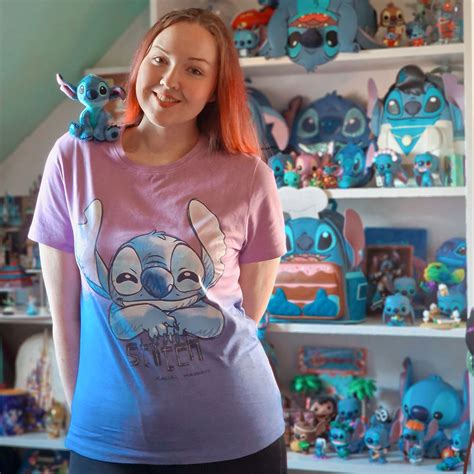 Lilo & Stitch T-shirts Buy fan merchandise | Elbenwald