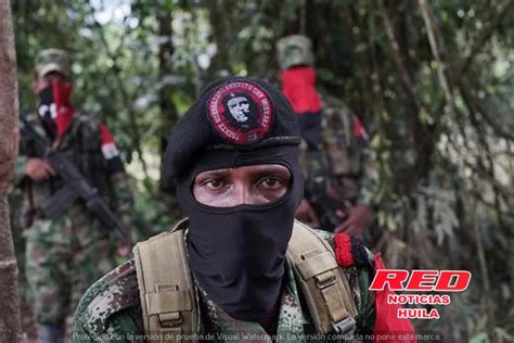 Gobierno Petro suspendería las órdenes de captura contra jefes del ELN ...
