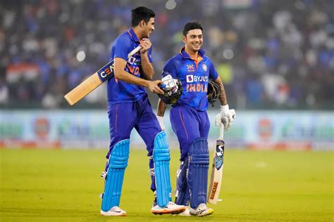 Aakash Chopra pinpoints India's primary issue after crushing defeat in ...