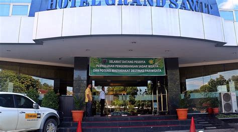 GRAND SAWIT HOTEL (Samarinda) - Hotel Reviews, Photos, Rate Comparison ...