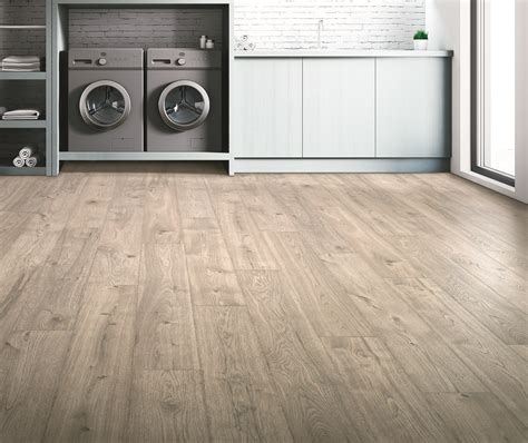 WATERPROOF Laminate Flooring | Mohawk Revwood Plus Elderwood Asher Gray ...