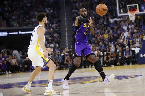 LeBron James injury update: Lakers star out vs. Warriors