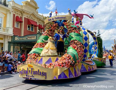 Disney Parade Showtimes Are CHANGING in Magic Kingdom Soon - Disney by Mark