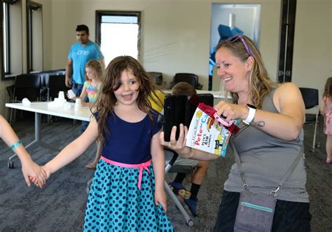 VOLUNTEER - Friends of Musser Public Library