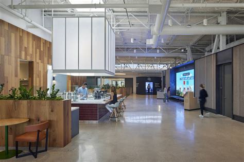 Microsoft Silicon Valley Interiors - WRNS Studio