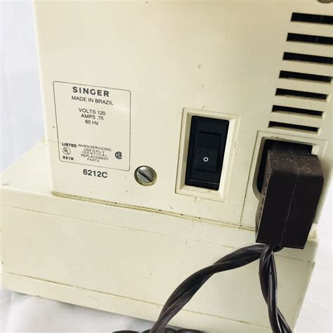 Singer Model 6212C Sewing Machine 的图像结果