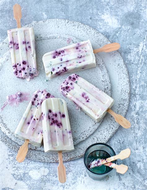 Wild Blueberry Frozen Yogurt Popsicles - Wild Blueberries Canada