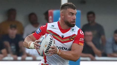 Catalans Dragons 36-8 Hull: Dragons in sizzling form to maintain Super ...
