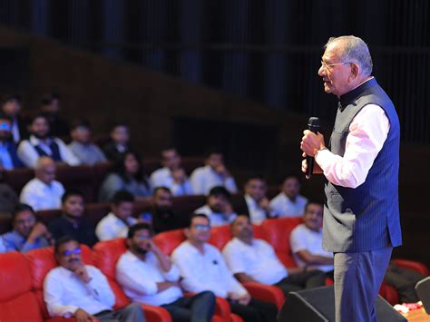 Govind Laljibhai Dholakia on Natural Diamond, Success & Sustainability