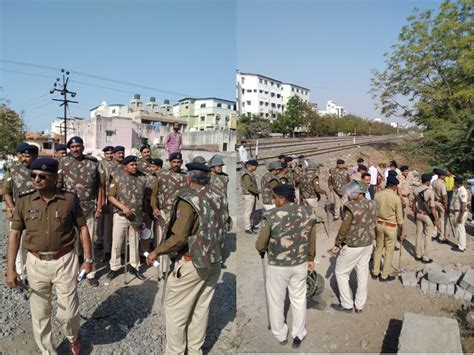 111 slum demolition begins under Laxminagar under bridge; | લક્ષ્મીનગર ...