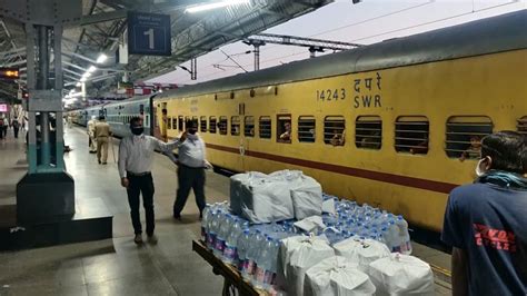 Railway to levy fee for boarding, alighting at redeveloped stations ...