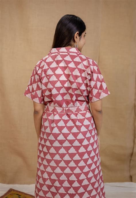 INDIAN ETHNIC WOMEN'S Aalia Pink Straight Batik Cotton Dress – THE ...