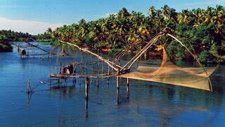 Kumbalangi in Kochi - an ideal place to see Chinese Fishing nets ...