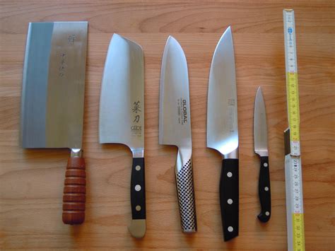 equipment - How heavy should a Chinese chef's knife be? - Seasoned Advice