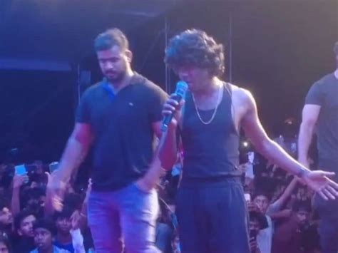 Rapper Vedan: ಕೇರಳದ ಖ್ಯಾತ ರ‍್ಯಾಪರ್ ನಡೆಸಿಕೊಟ್ಟ ಸಂಗೀತ ಕಾರ್ಯಕ್ರಮದಲ್ಲಿ ...