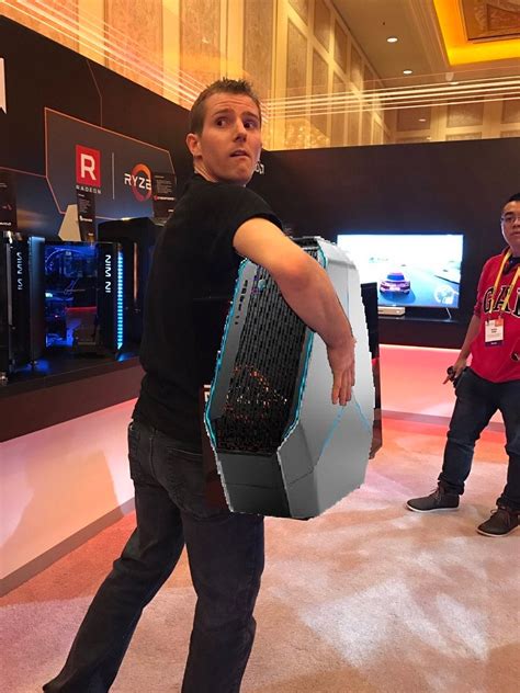 Alienware HQ 的图像结果