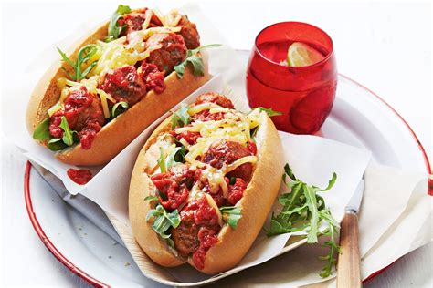Easy meatball subs