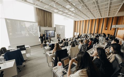 Master in Management Programs 的图像结果