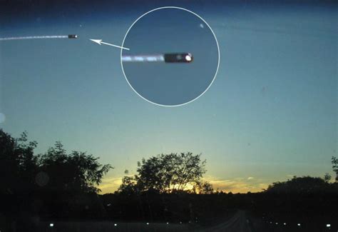 美国UFO视频画面刚泄露，黑龙江夜空出现不明飞行物，两者有关？_腾讯新闻