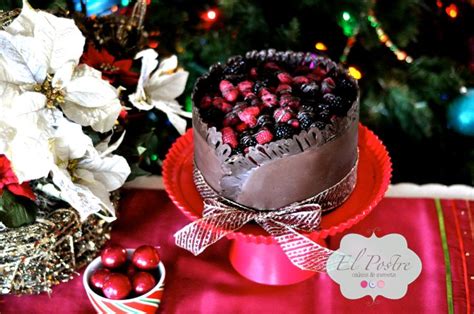 Chocolate wrapped cake for the Holidays from El Postre Cakes & Sweets ...