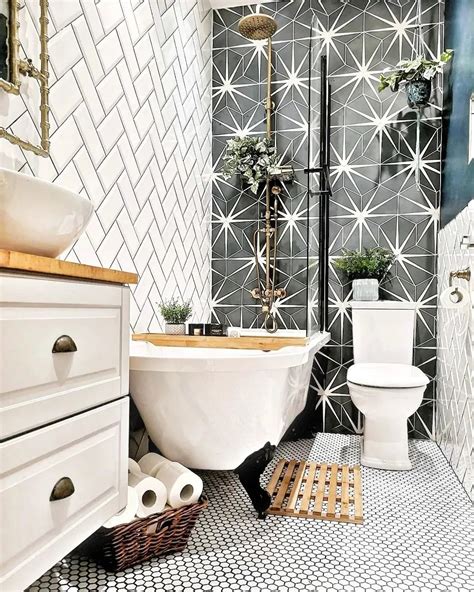 Small Bathroom Tile Ideas - 14 ways to tile a bijou bathroom