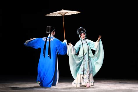 上海戏剧学院2019-2020学年开学典礼举行