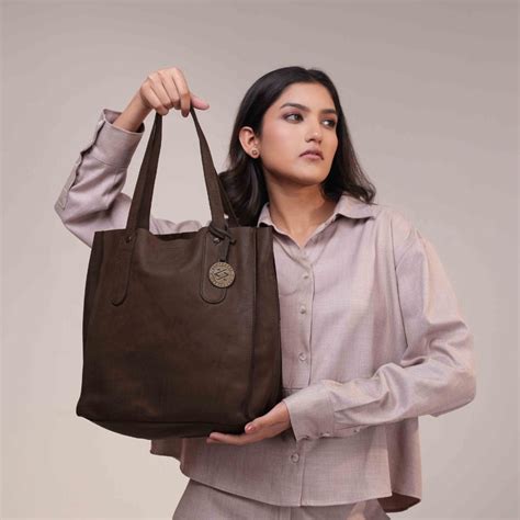 Rachel - The Handbag -Dark Brown – Kompanero